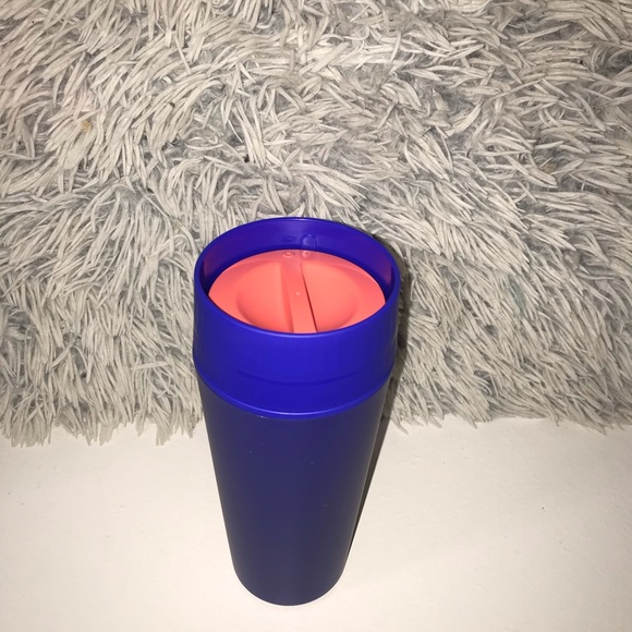 Tupperware - Picture 2 of 3